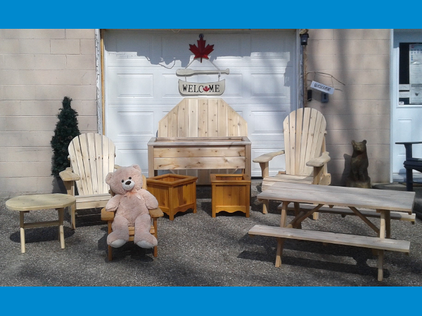 Canadian Amish-crafted cedar products for the whole family: Chairs in adults' and childrens' sizes, side tables, picnic tables, planters, and more!